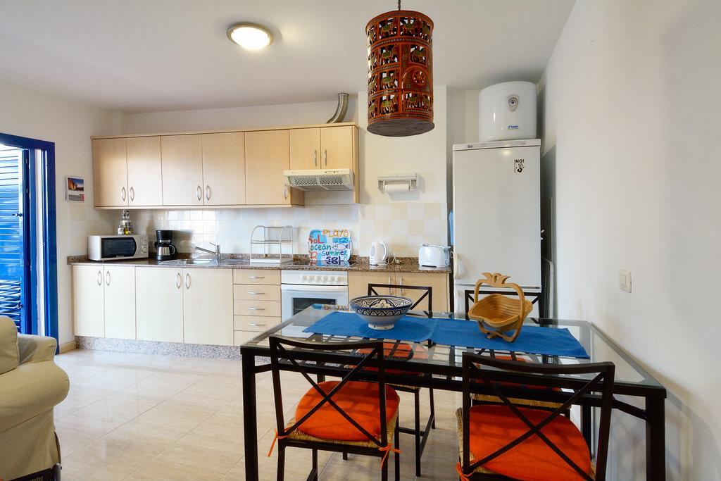Apartment La Marina Sea Views With Terrace By Pvl Arrecife  Bilik gambar